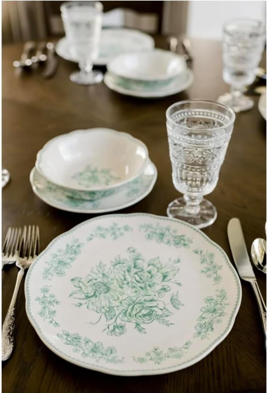 12-Piece Stoneware Dinnerware Set, Service for 4, Green E8217