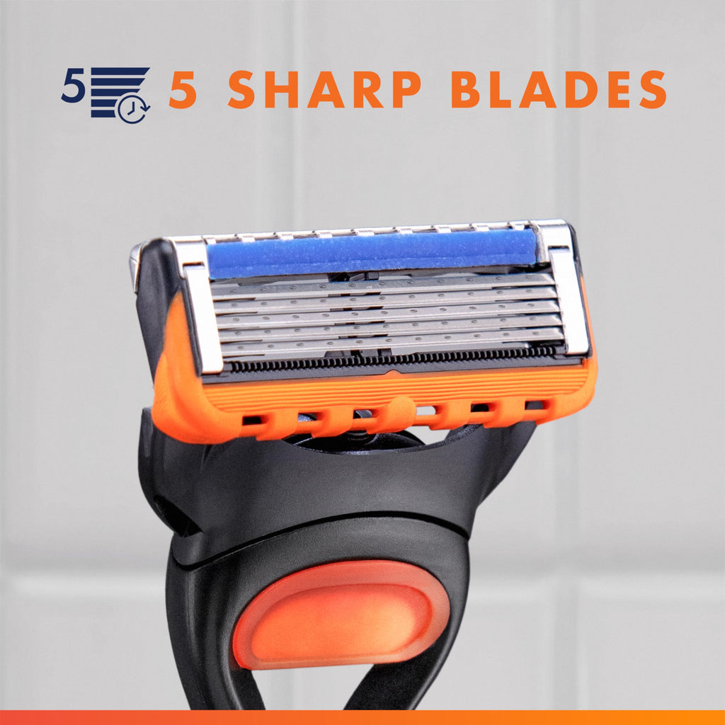 Razor Handle + 2 Razor Blade Refills M767818