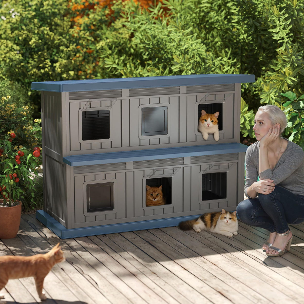 Resin Double-Decker Outdoor Cat House C28882